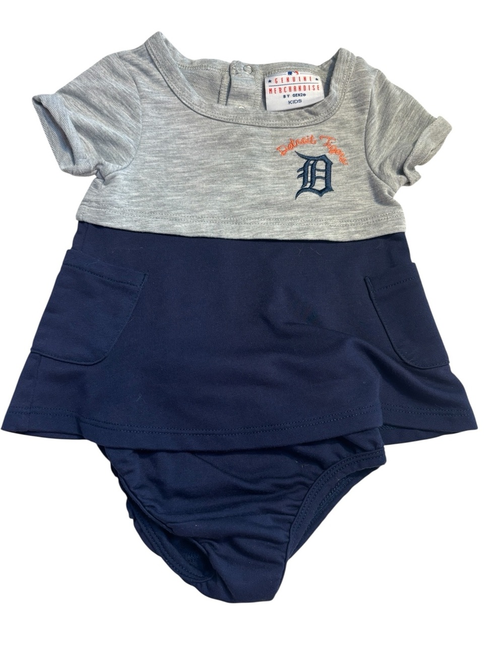 Detroit Tigers Baby Set 0-3 Mo. Genuine Merchandise 2-Piece Set 2-Tone Gray Navy